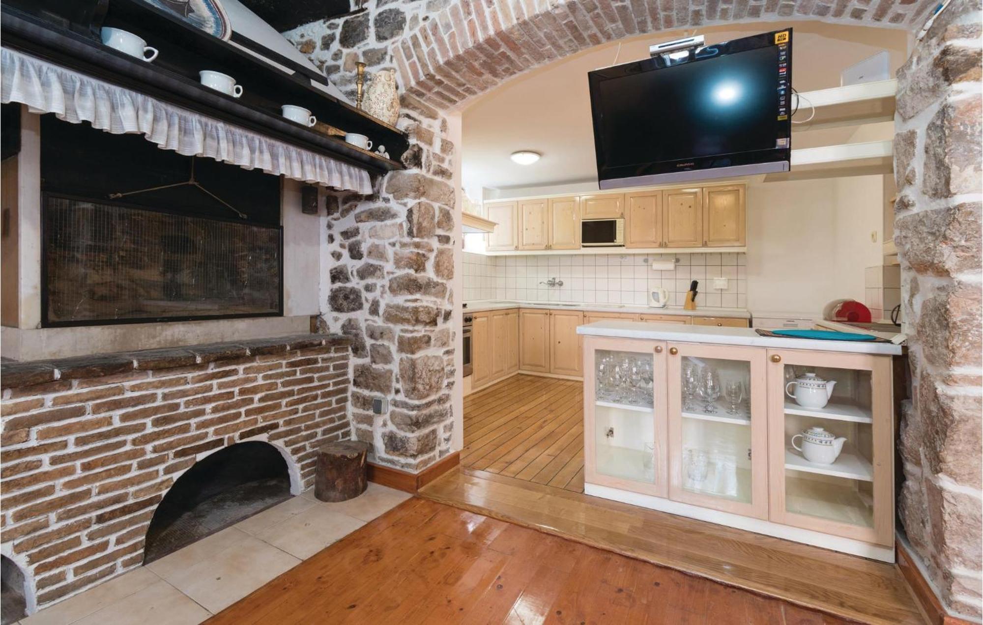 Lovely Home In Preko With Wifi Exterior photo